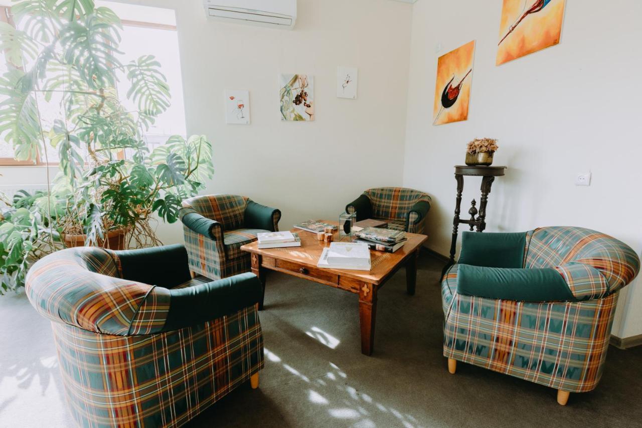 תלאווי Hotel & Wine Cellar Arge מראה חיצוני תמונה