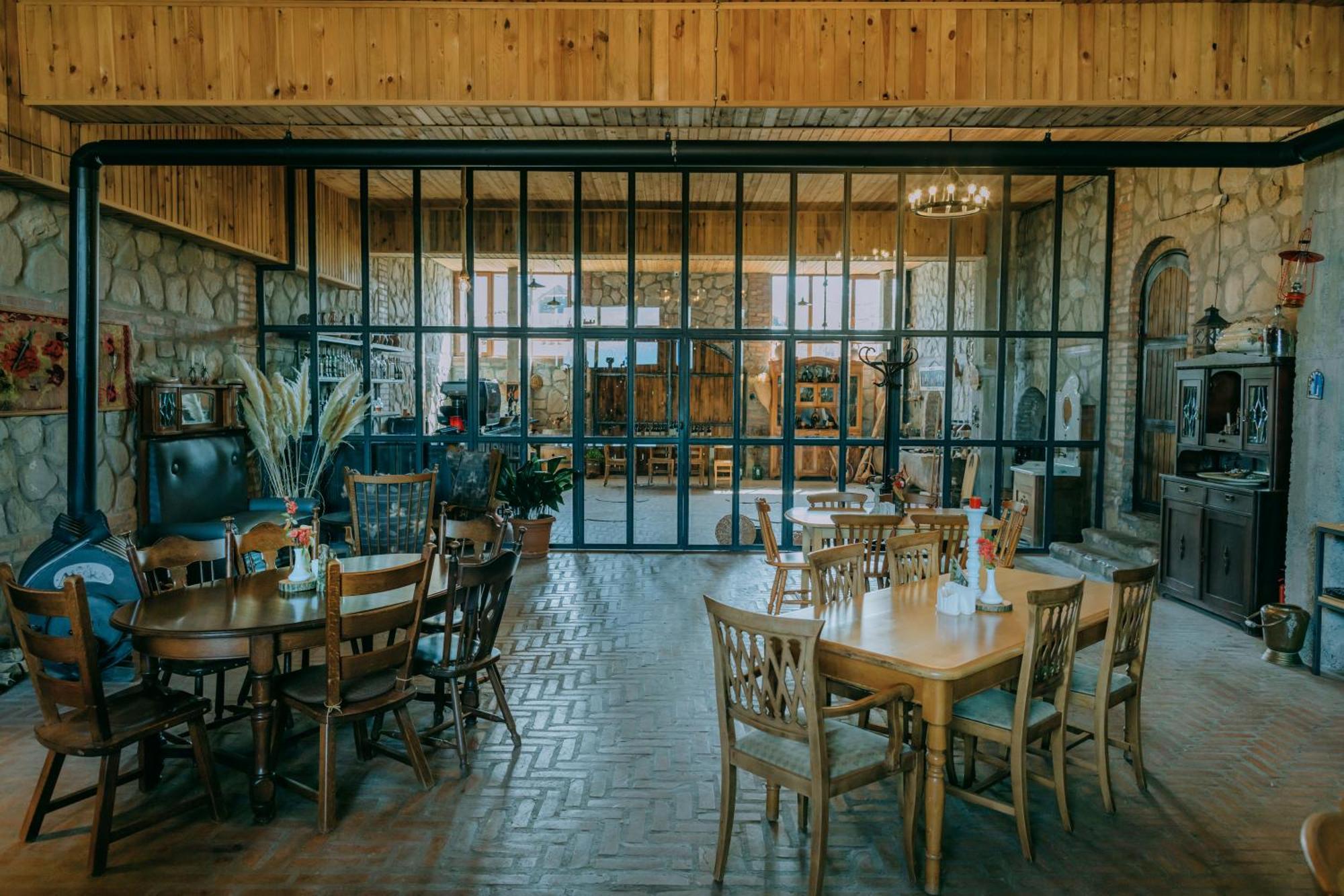 תלאווי Hotel & Wine Cellar Arge מראה חיצוני תמונה