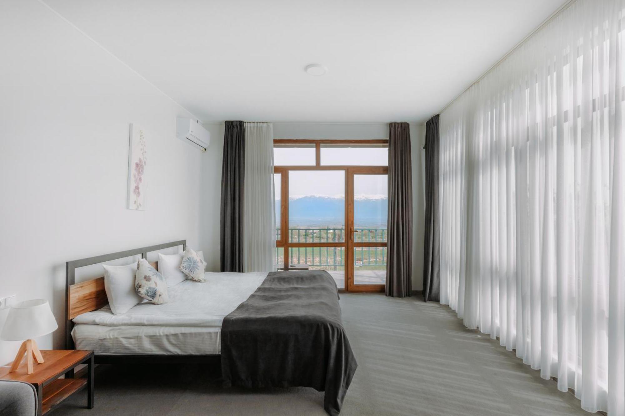 תלאווי Hotel & Wine Cellar Arge מראה חיצוני תמונה